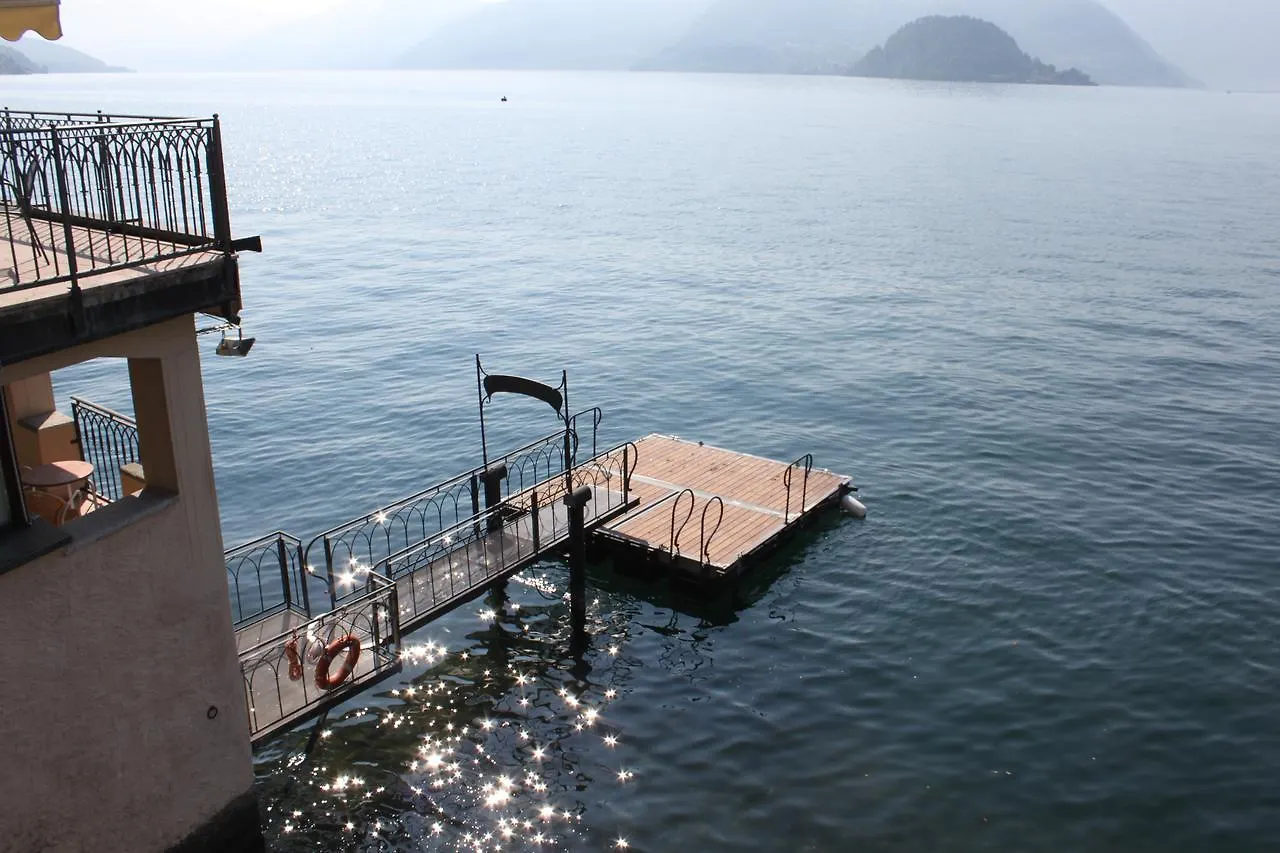 Casa Du Lac, By R Collection Hotels Varenna 4*,