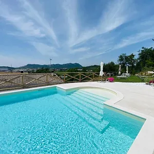 villa-poggio-ulivo-bb-relais.hotelinveneto.com/