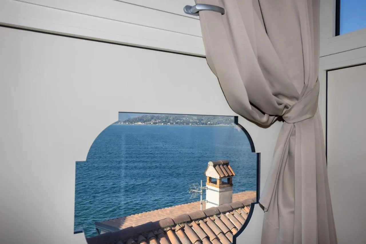 Casa Du Lac, By R Collection Hotels Varenna